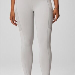 Fabletics On-the-Go Powerhold Leggings - Mineral Gray